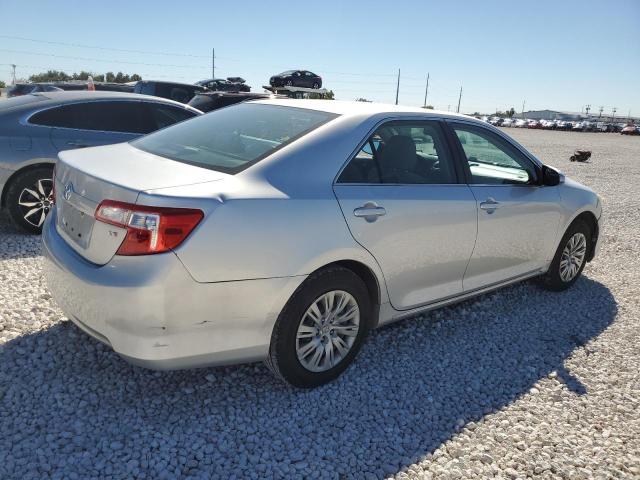 Photo 2 VIN: 4T1BF1FK0CU106897 - TOYOTA CAMRY 