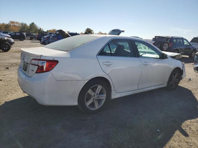 Photo 2 VIN: 4T1BF1FK0CU128513 - TOYOTA CAMRY BASE 