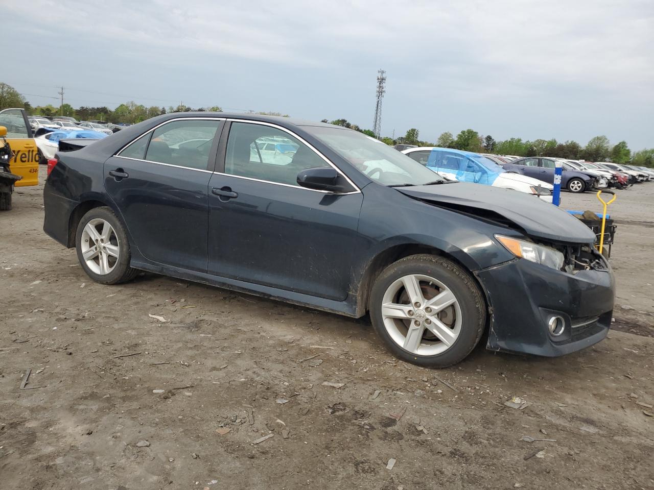 Photo 3 VIN: 4T1BF1FK0CU132805 - TOYOTA CAMRY 