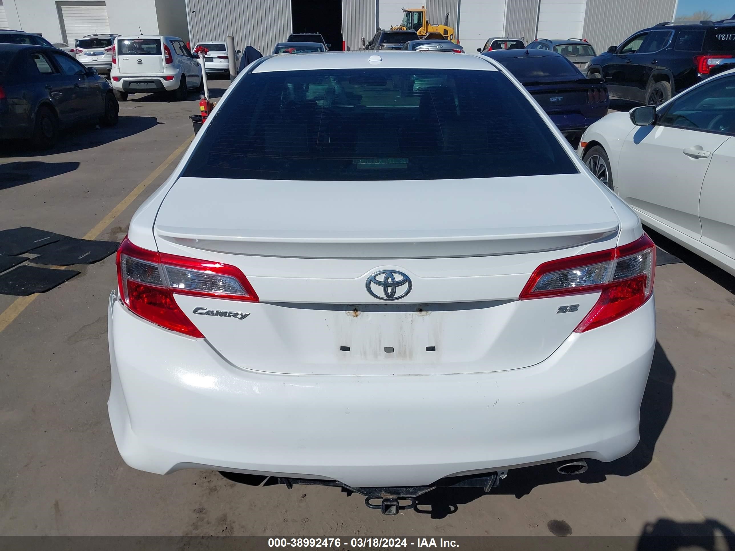 Photo 15 VIN: 4T1BF1FK0CU137020 - TOYOTA CAMRY 