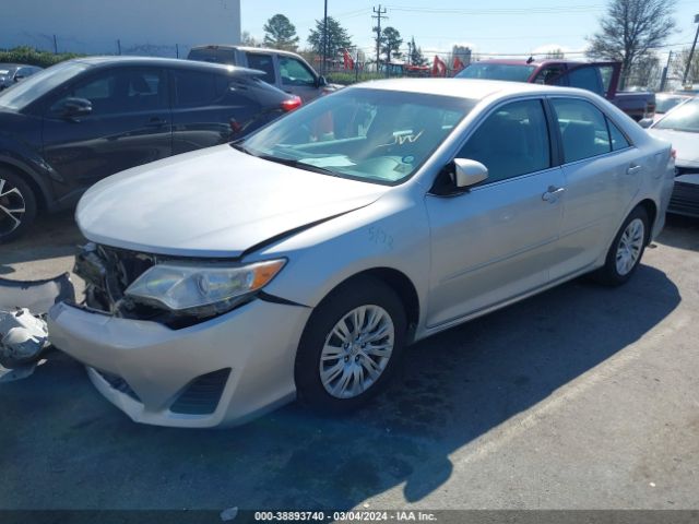 Photo 1 VIN: 4T1BF1FK0CU142587 - TOYOTA CAMRY 