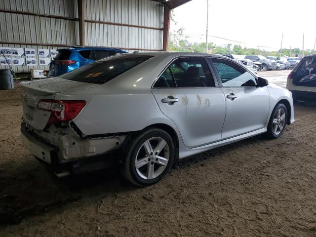 Photo 2 VIN: 4T1BF1FK0CU165593 - TOYOTA CAMRY BASE 