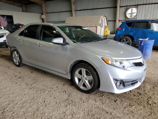 Photo 3 VIN: 4T1BF1FK0CU165593 - TOYOTA CAMRY BASE 