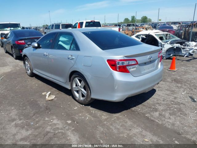 Photo 2 VIN: 4T1BF1FK0CU171698 - TOYOTA CAMRY 