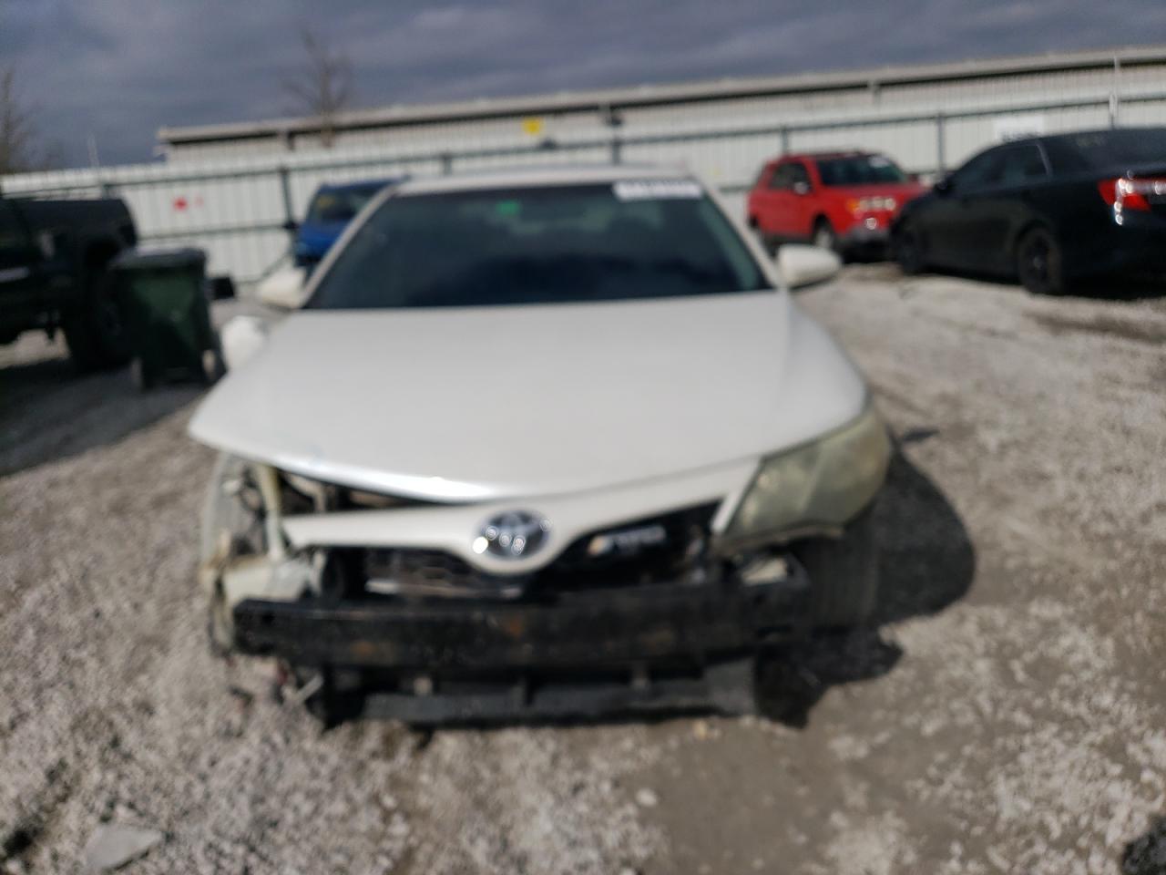 Photo 4 VIN: 4T1BF1FK0CU634374 - TOYOTA CAMRY 