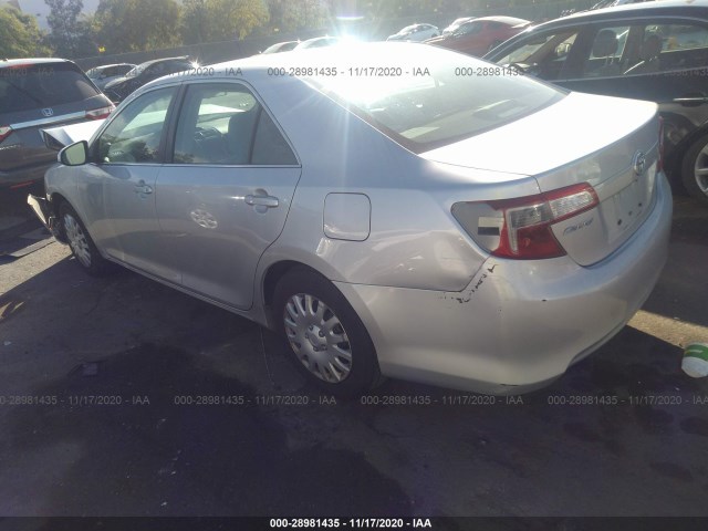 Photo 2 VIN: 4T1BF1FK0DU215507 - TOYOTA CAMRY 