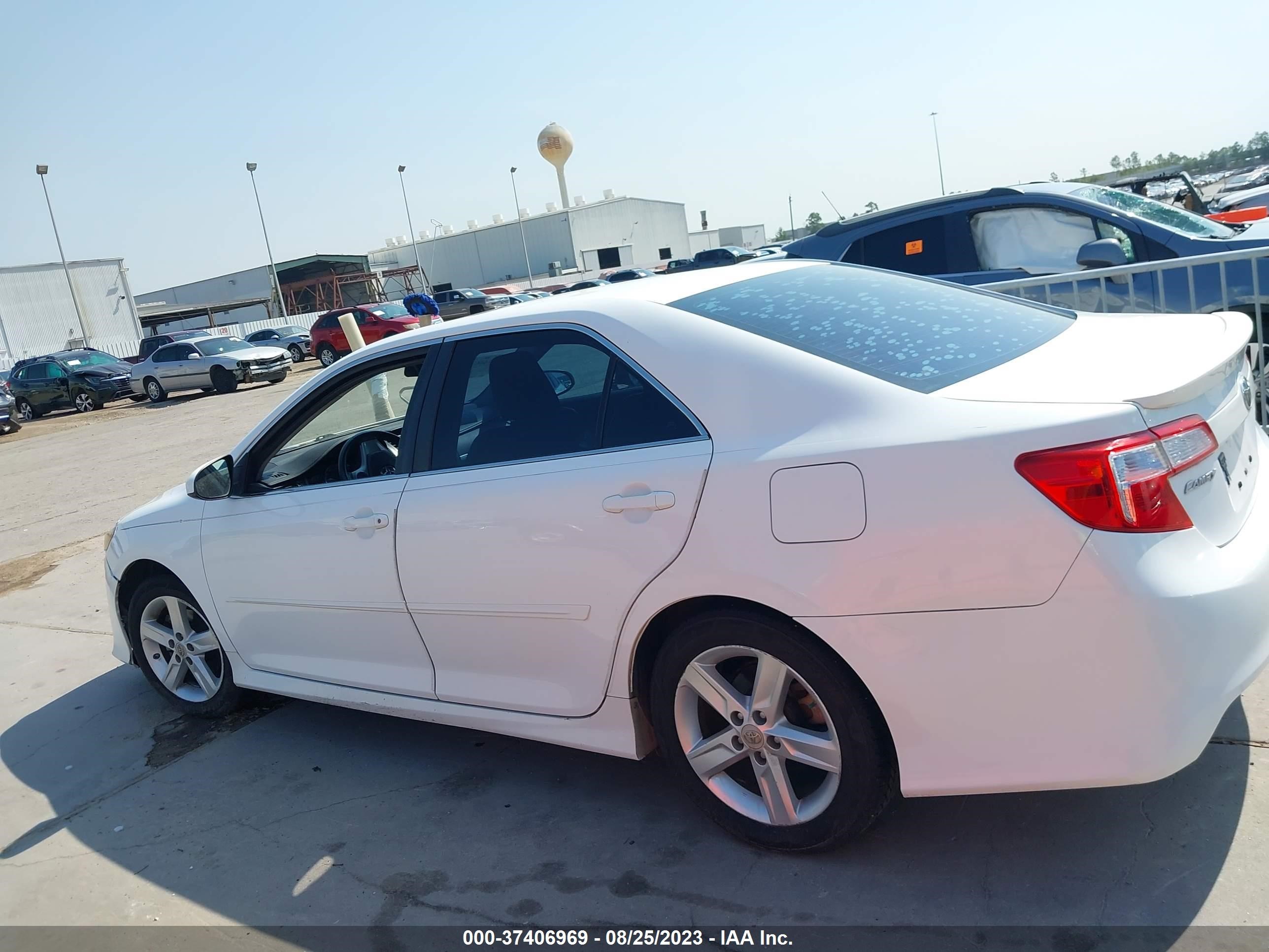 Photo 13 VIN: 4T1BF1FK0DU224787 - TOYOTA CAMRY 