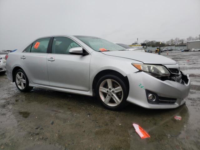 Photo 3 VIN: 4T1BF1FK0DU247356 - TOYOTA CAMRY L 