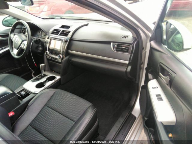 Photo 4 VIN: 4T1BF1FK0DU250936 - TOYOTA CAMRY 