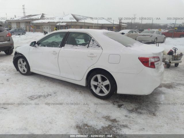 Photo 2 VIN: 4T1BF1FK0DU255361 - TOYOTA CAMRY 