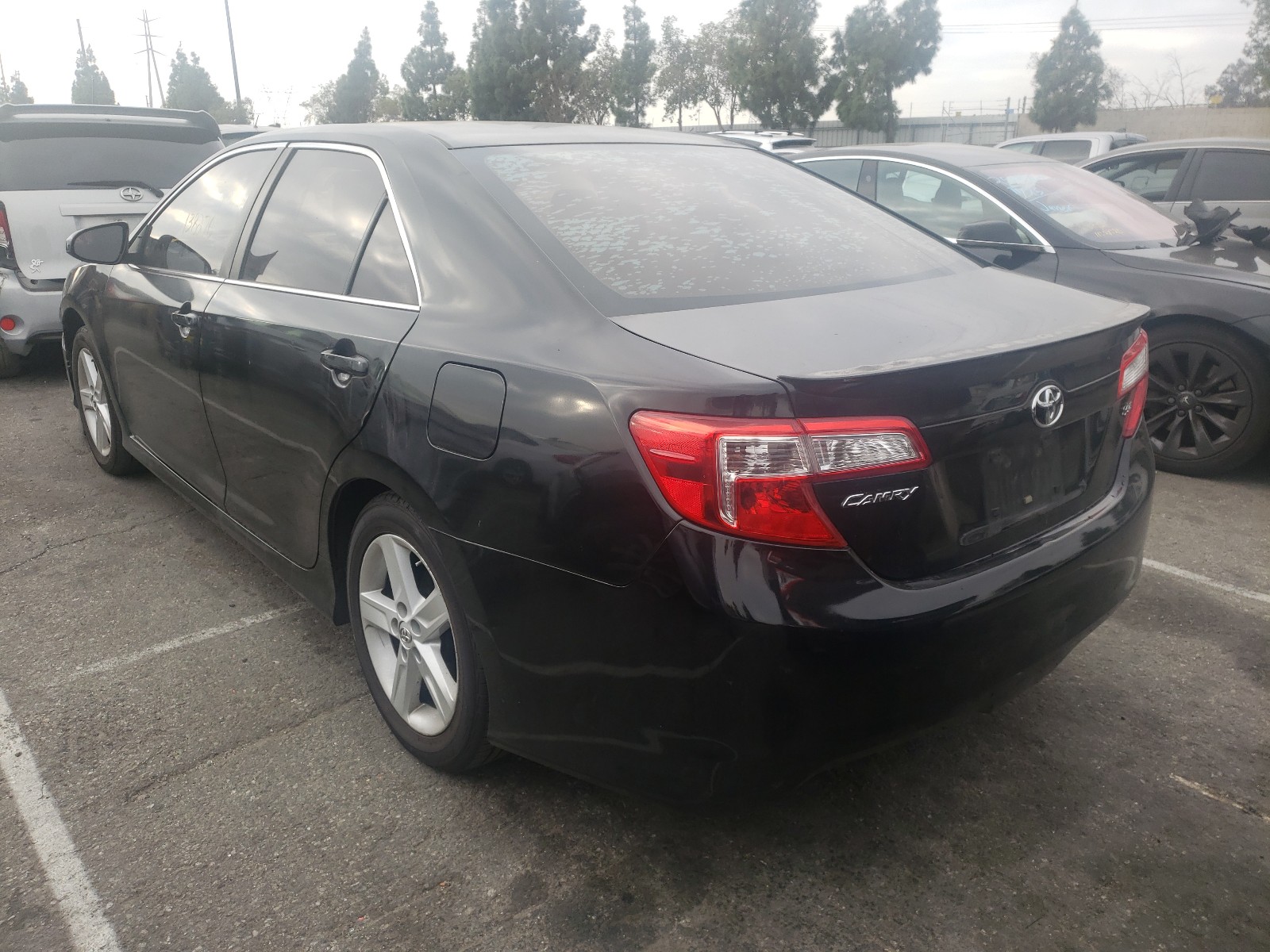 Photo 2 VIN: 4T1BF1FK0DU276422 - TOYOTA CAMRY L 