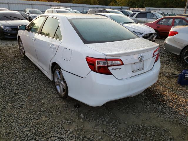 Photo 2 VIN: 4T1BF1FK0DU294418 - TOYOTA CAMRY L 