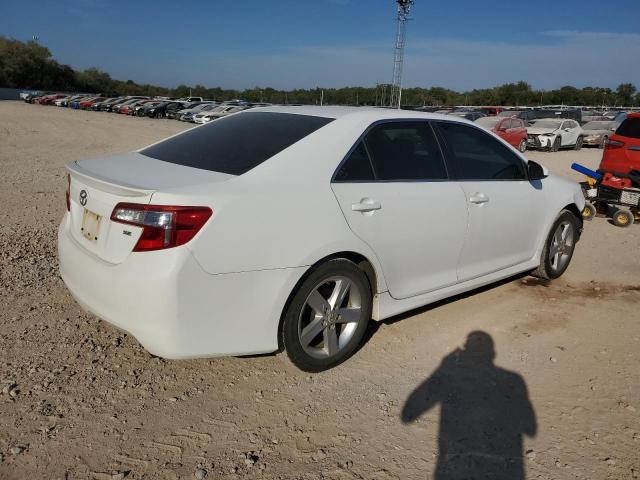 Photo 2 VIN: 4T1BF1FK0DU664640 - TOYOTA CAMRY L 