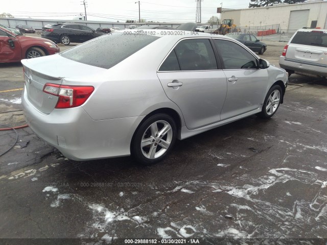 Photo 3 VIN: 4T1BF1FK0DU693653 - TOYOTA CAMRY 