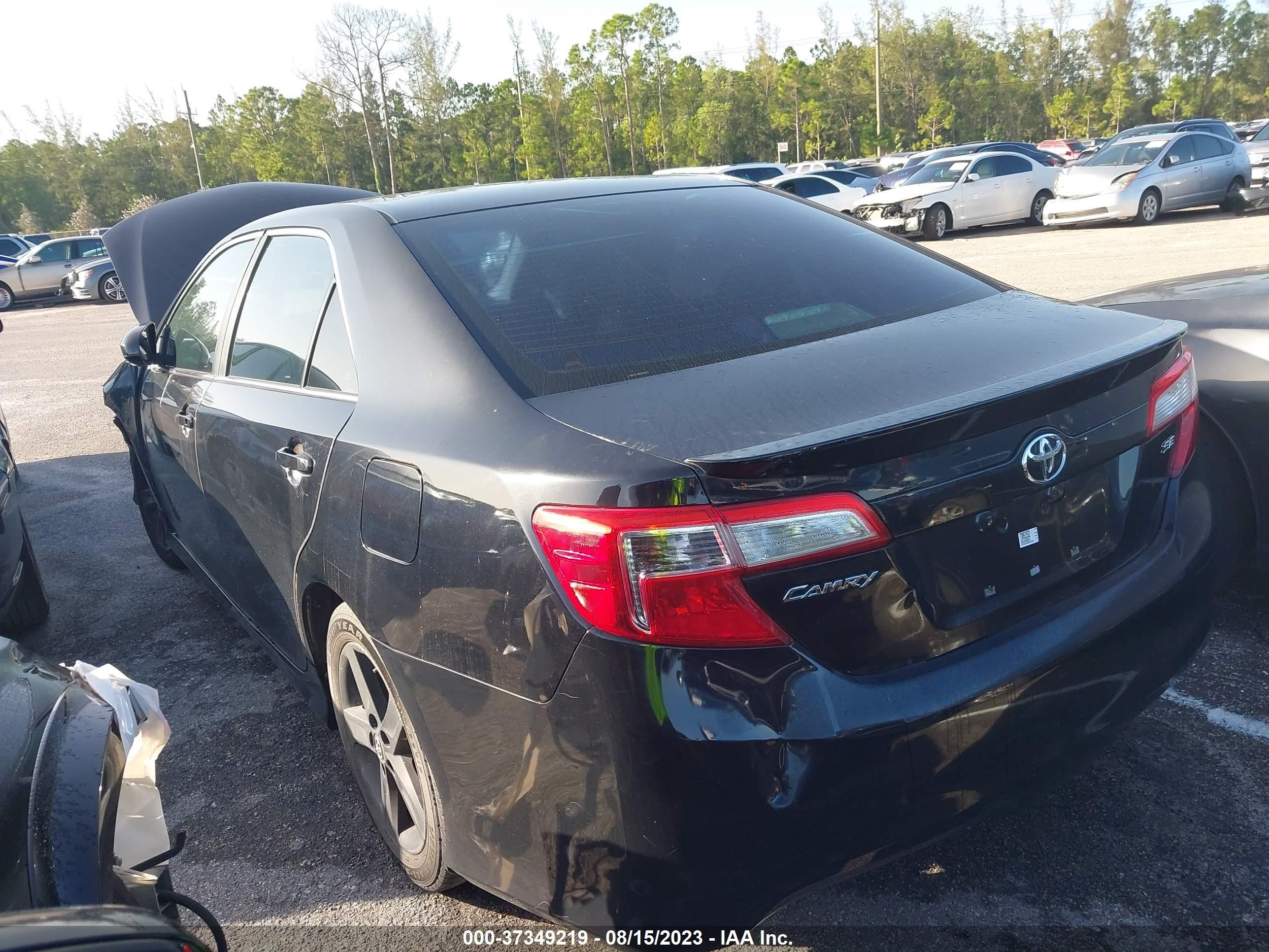 Photo 2 VIN: 4T1BF1FK0DU705252 - TOYOTA CAMRY 