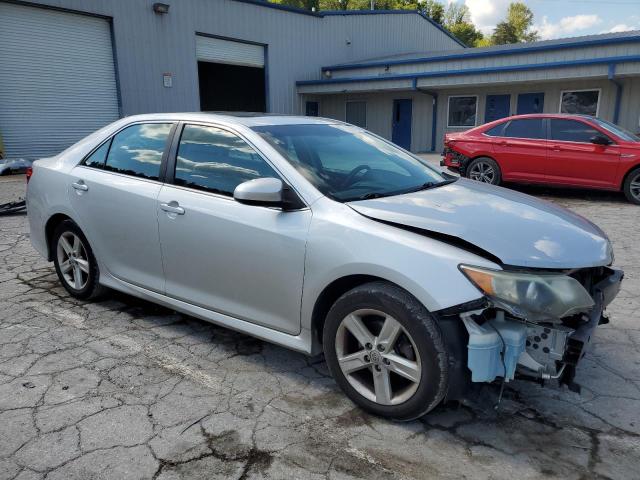 Photo 3 VIN: 4T1BF1FK0DU713660 - TOYOTA CAMRY L 