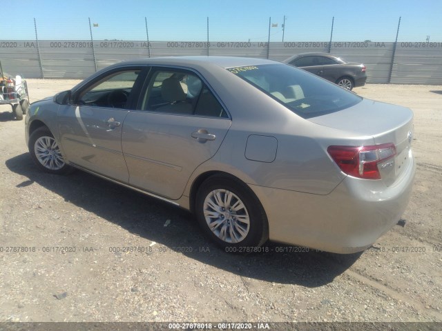 Photo 2 VIN: 4T1BF1FK0DU715537 - TOYOTA CAMRY 