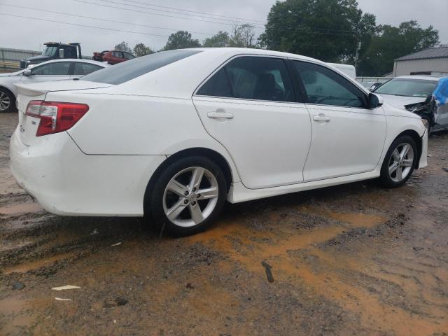 Photo 2 VIN: 4T1BF1FK0DU723069 - TOYOTA CAMRY L 