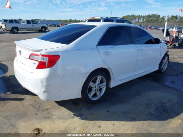 Photo 3 VIN: 4T1BF1FK0EU300249 - TOYOTA CAMRY 