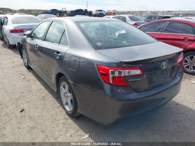 Photo 2 VIN: 4T1BF1FK0EU327399 - TOYOTA CAMRY 