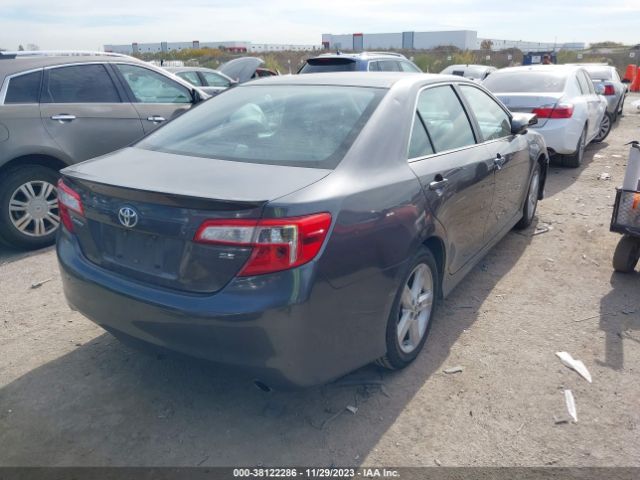 Photo 3 VIN: 4T1BF1FK0EU327399 - TOYOTA CAMRY 