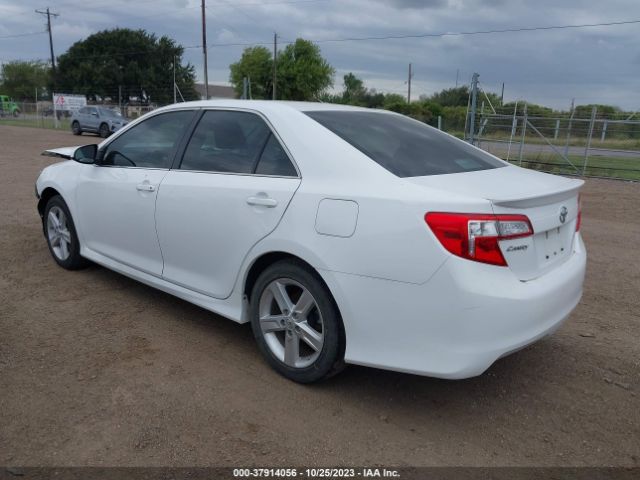 Photo 2 VIN: 4T1BF1FK0EU332411 - TOYOTA CAMRY 