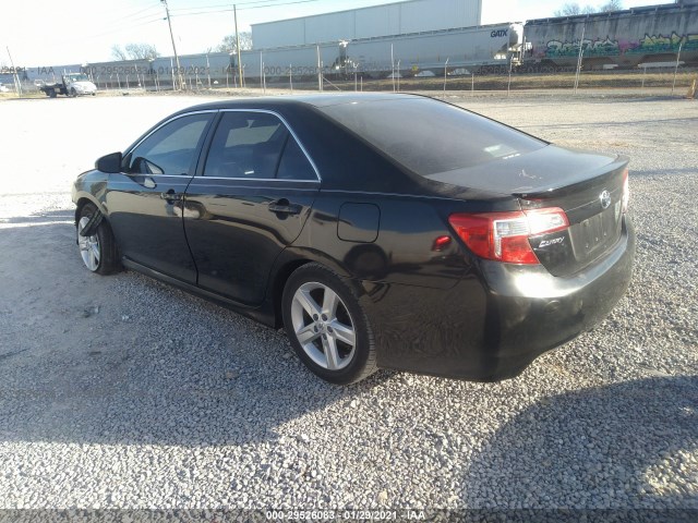 Photo 2 VIN: 4T1BF1FK0EU364629 - TOYOTA CAMRY 