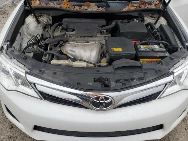 Photo 10 VIN: 4T1BF1FK0EU372603 - TOYOTA CAMRY L 