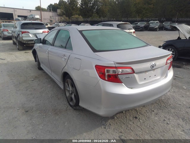 Photo 2 VIN: 4T1BF1FK0EU453763 - TOYOTA CAMRY 