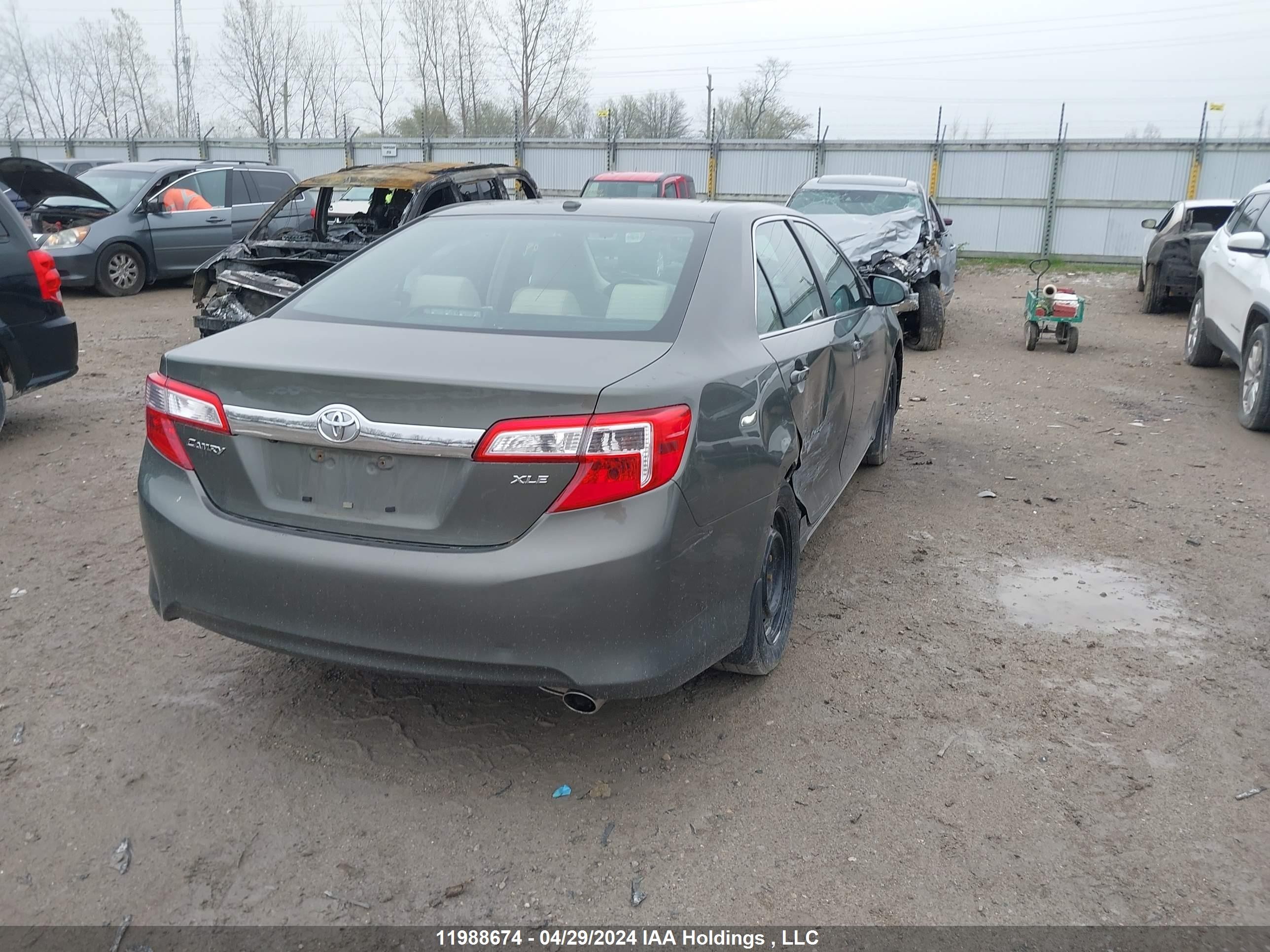 Photo 3 VIN: 4T1BF1FK0EU748104 - TOYOTA CAMRY 