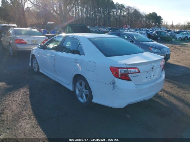 Photo 2 VIN: 4T1BF1FK0EU800072 - TOYOTA CAMRY 