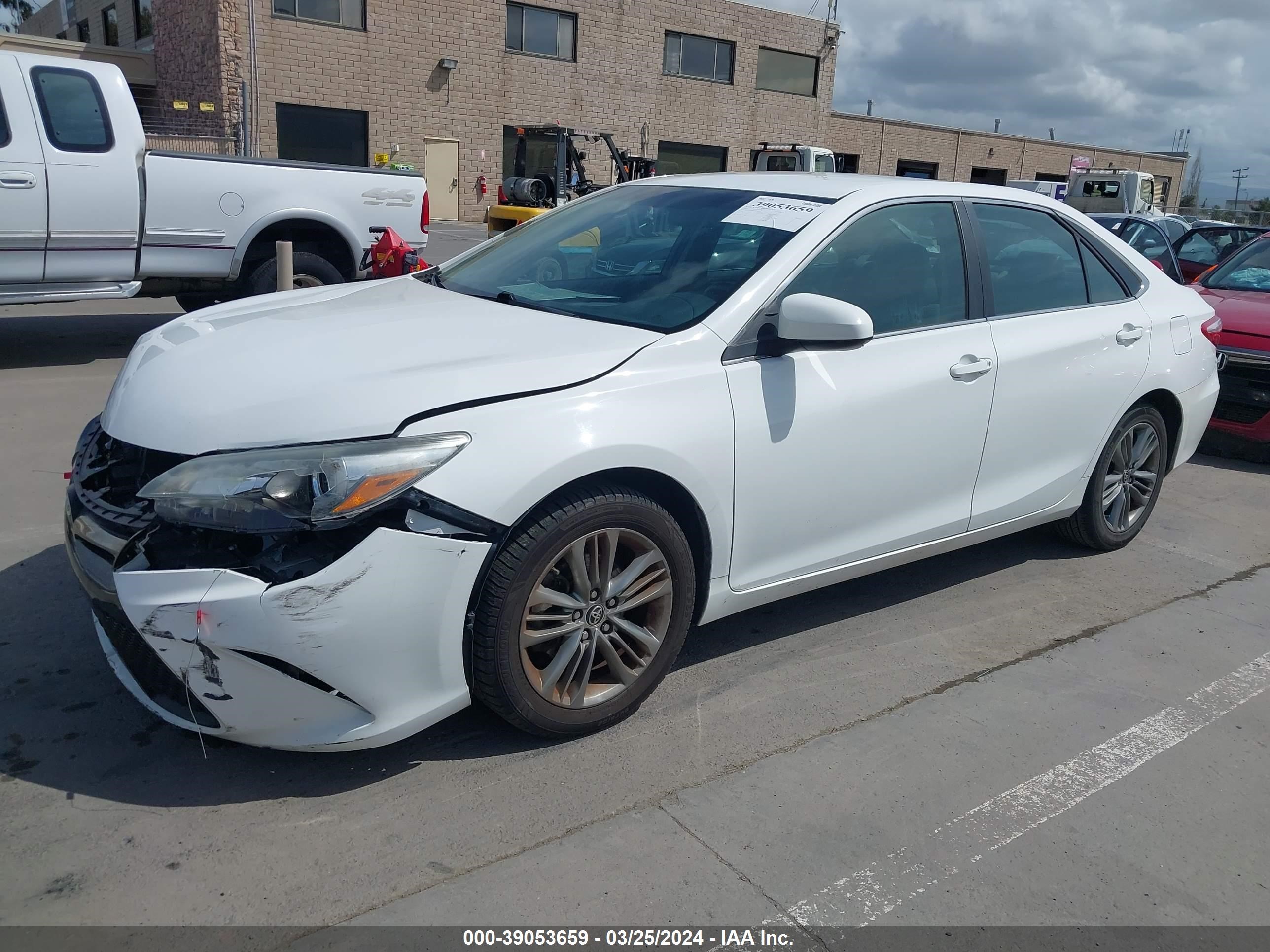 Photo 1 VIN: 4T1BF1FK0FU024320 - TOYOTA CAMRY 