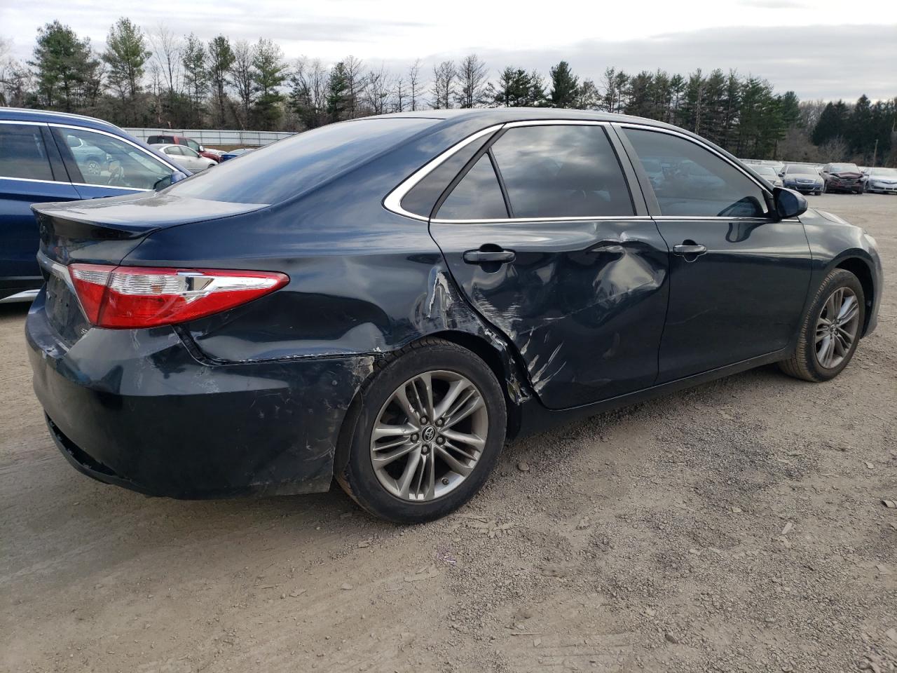 Photo 2 VIN: 4T1BF1FK0FU037035 - TOYOTA CAMRY 