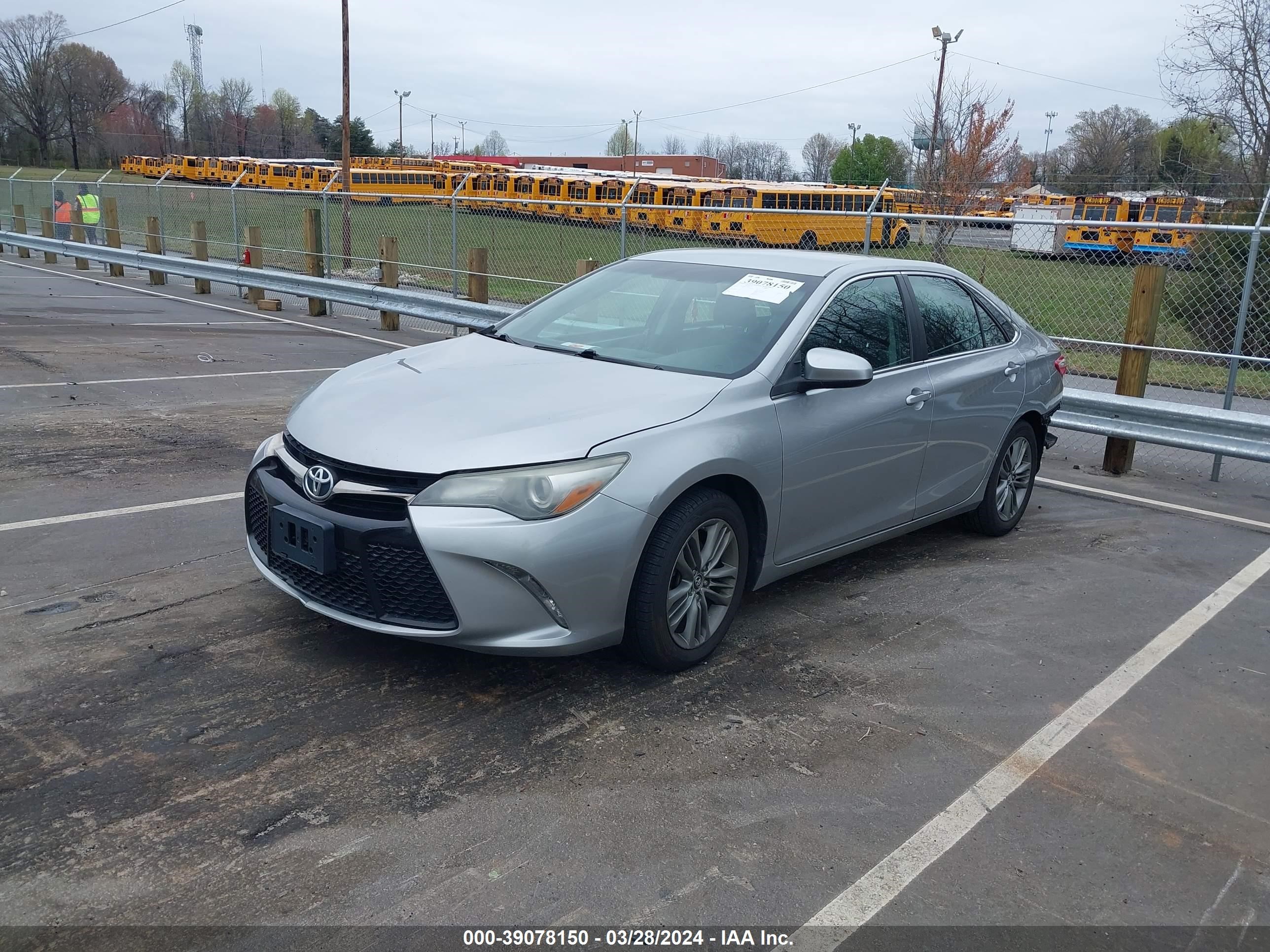 Photo 1 VIN: 4T1BF1FK0FU875825 - TOYOTA CAMRY 