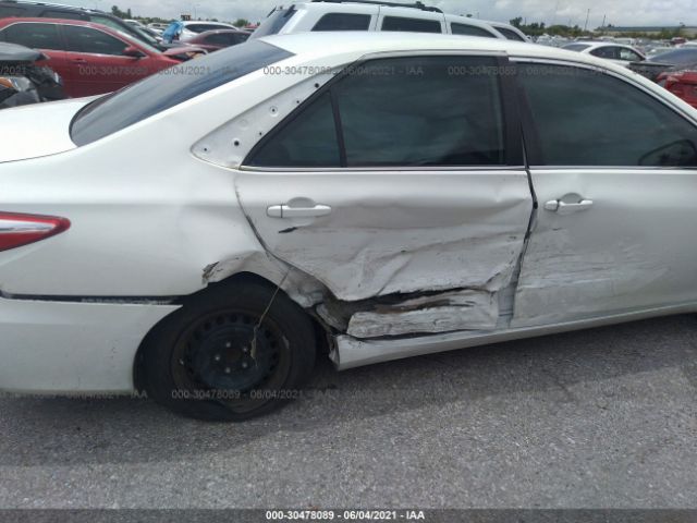 Photo 5 VIN: 4T1BF1FK0GU153109 - TOYOTA CAMRY 