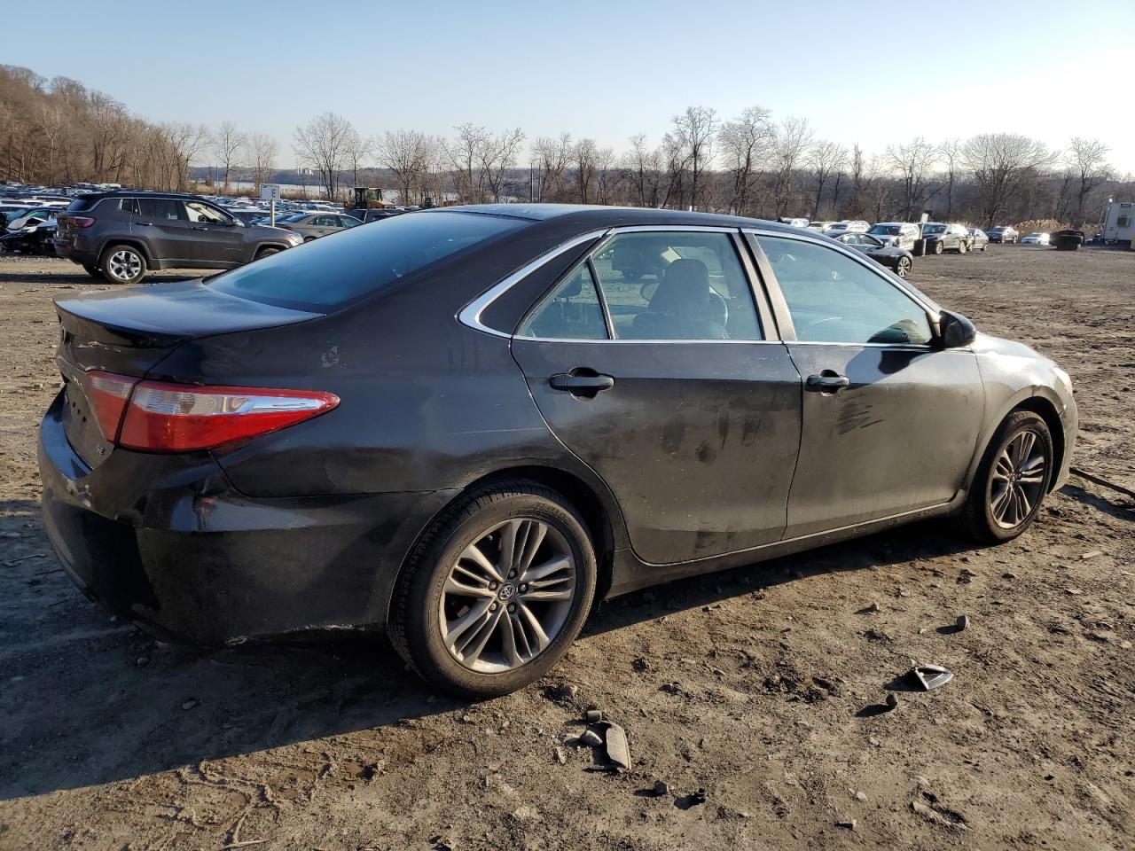 Photo 2 VIN: 4T1BF1FK0GU186689 - TOYOTA CAMRY 