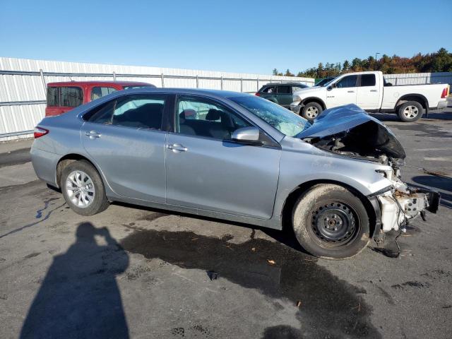 Photo 3 VIN: 4T1BF1FK0GU230142 - TOYOTA CAMRY LE 