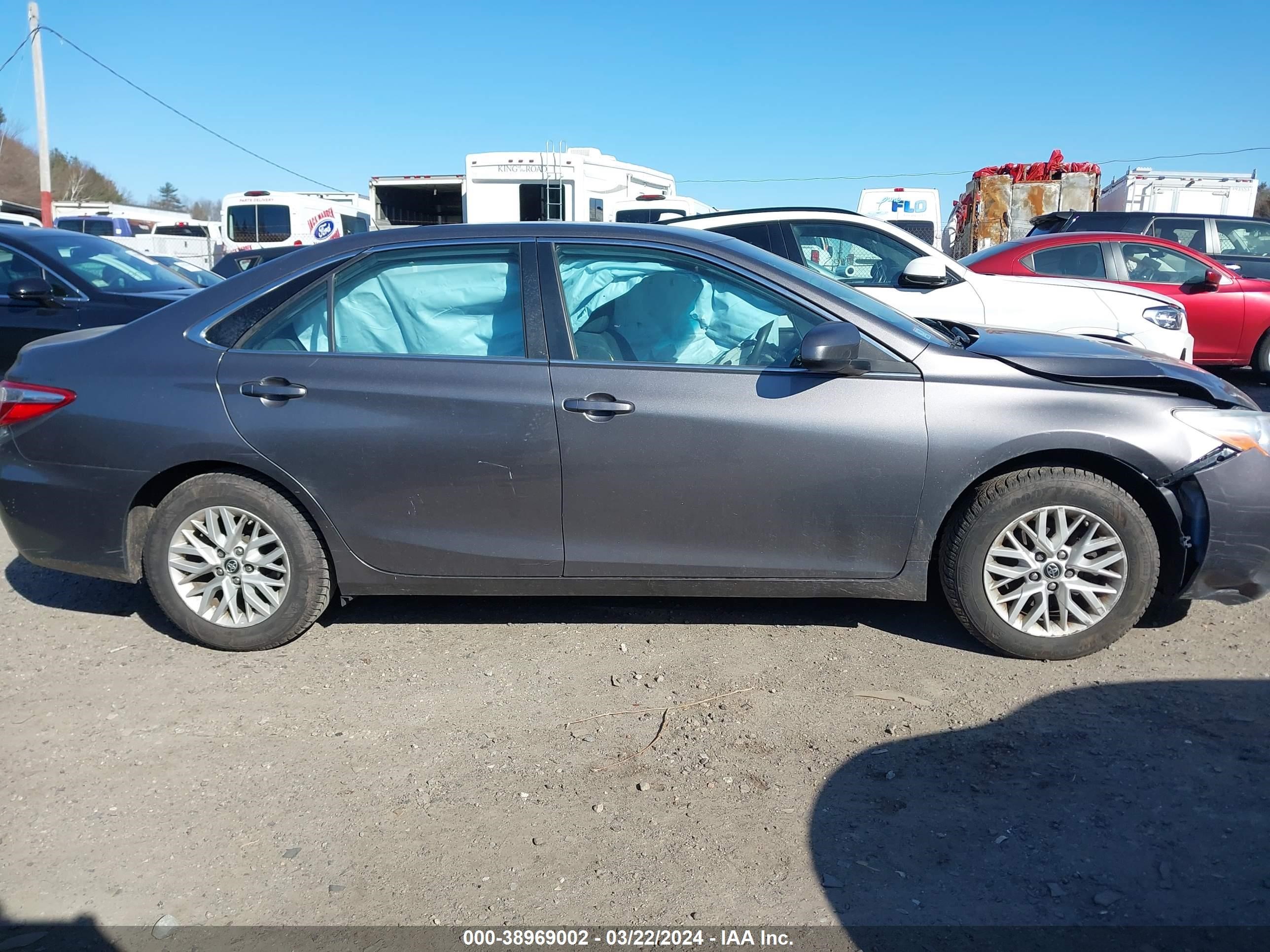 Photo 12 VIN: 4T1BF1FK0GU261021 - TOYOTA CAMRY 