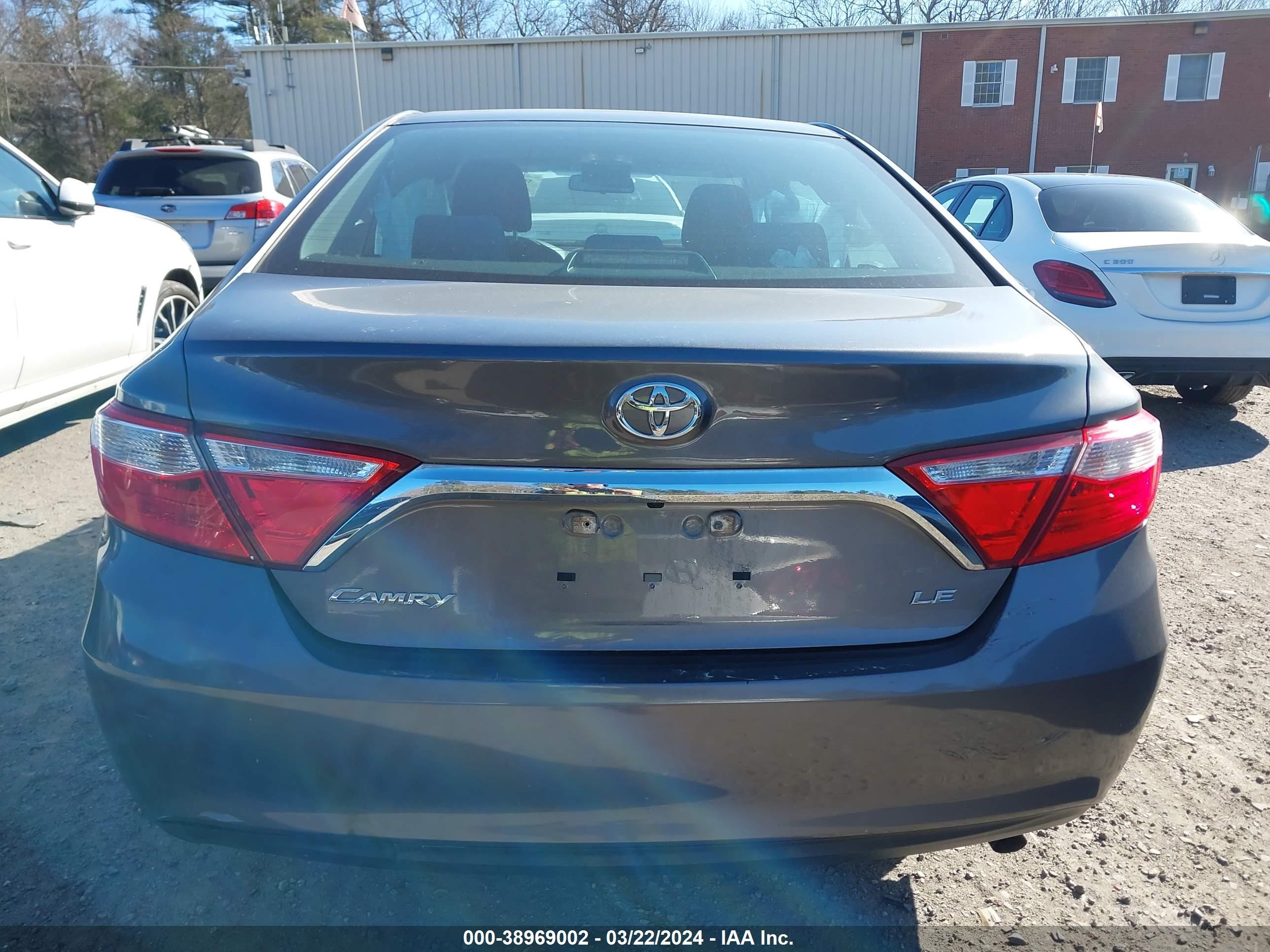 Photo 15 VIN: 4T1BF1FK0GU261021 - TOYOTA CAMRY 