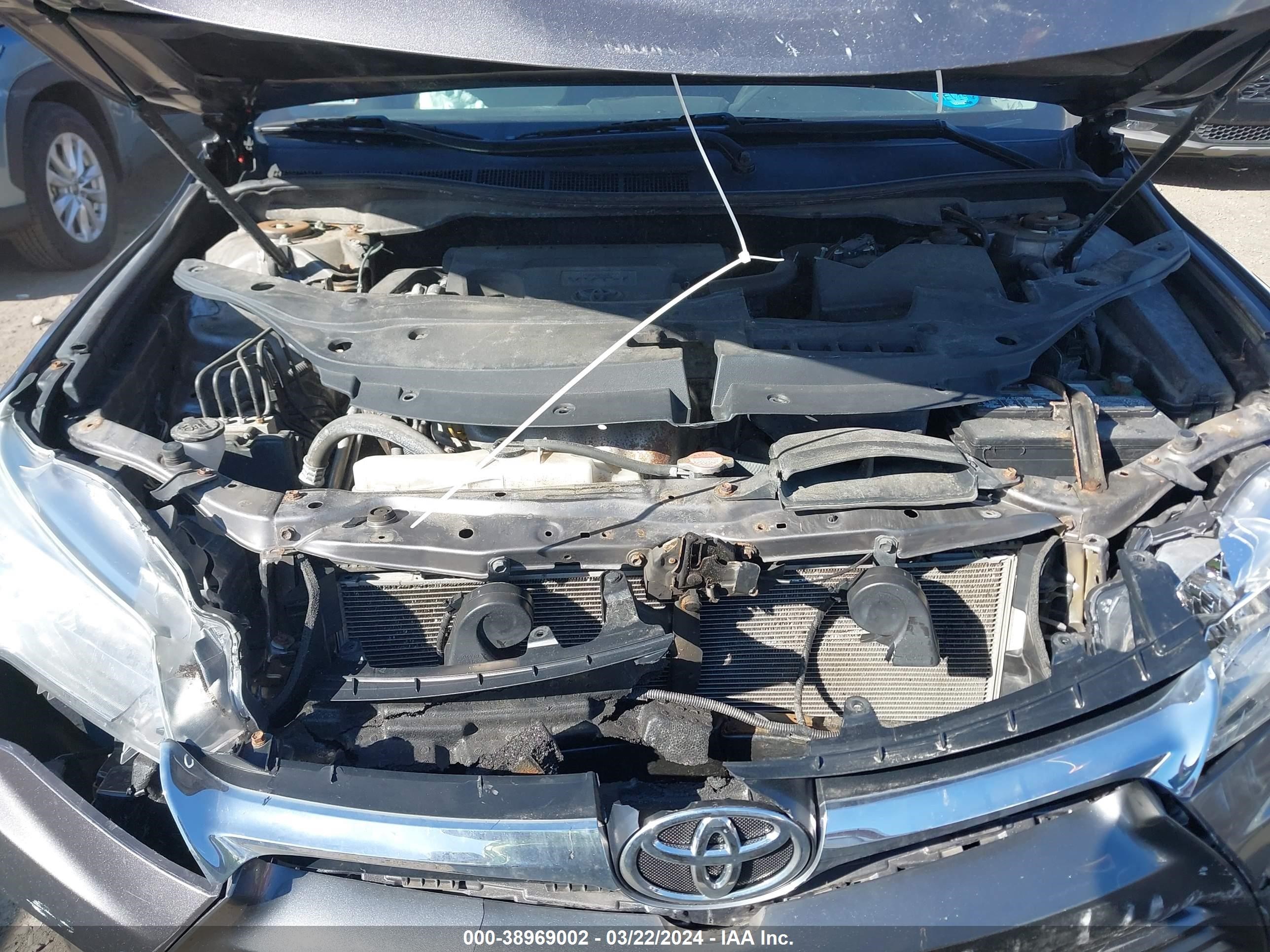 Photo 9 VIN: 4T1BF1FK0GU261021 - TOYOTA CAMRY 