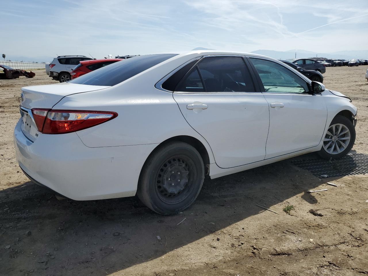 Photo 2 VIN: 4T1BF1FK0HU357586 - TOYOTA CAMRY 