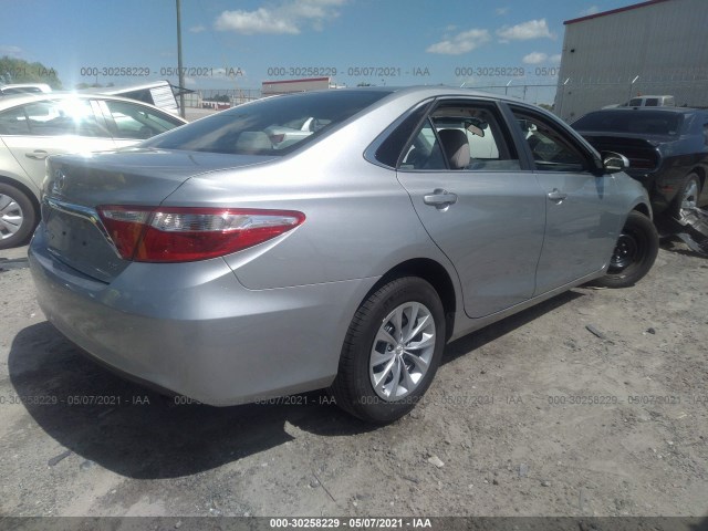 Photo 3 VIN: 4T1BF1FK0HU364201 - TOYOTA CAMRY 