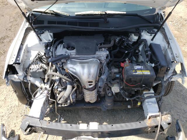 Photo 6 VIN: 4T1BF1FK0HU366305 - TOYOTA CAMRY LE 