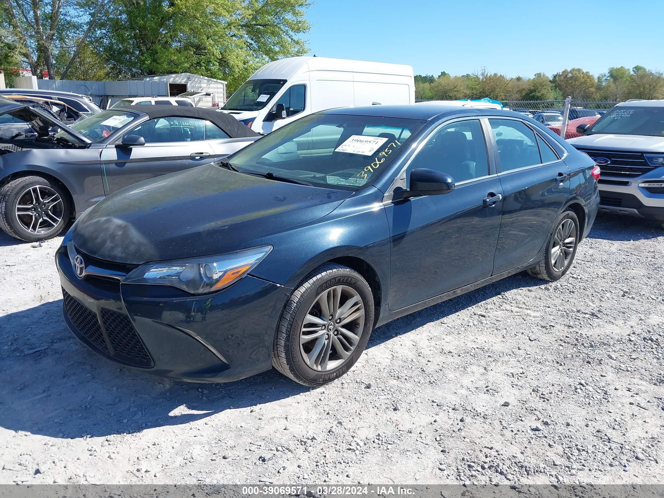 Photo 1 VIN: 4T1BF1FK0HU370337 - TOYOTA CAMRY 