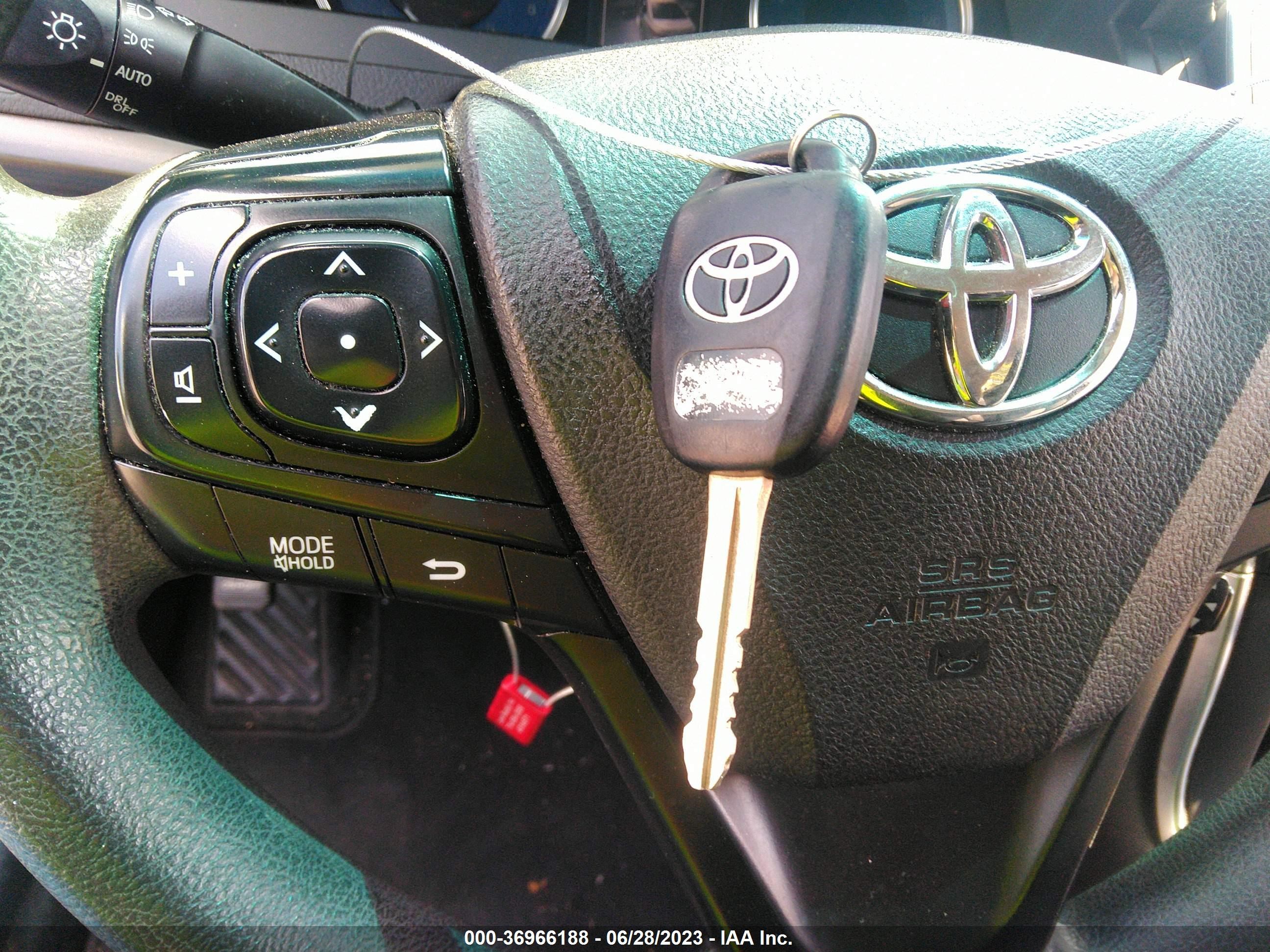 Photo 10 VIN: 4T1BF1FK0HU386991 - TOYOTA CAMRY 