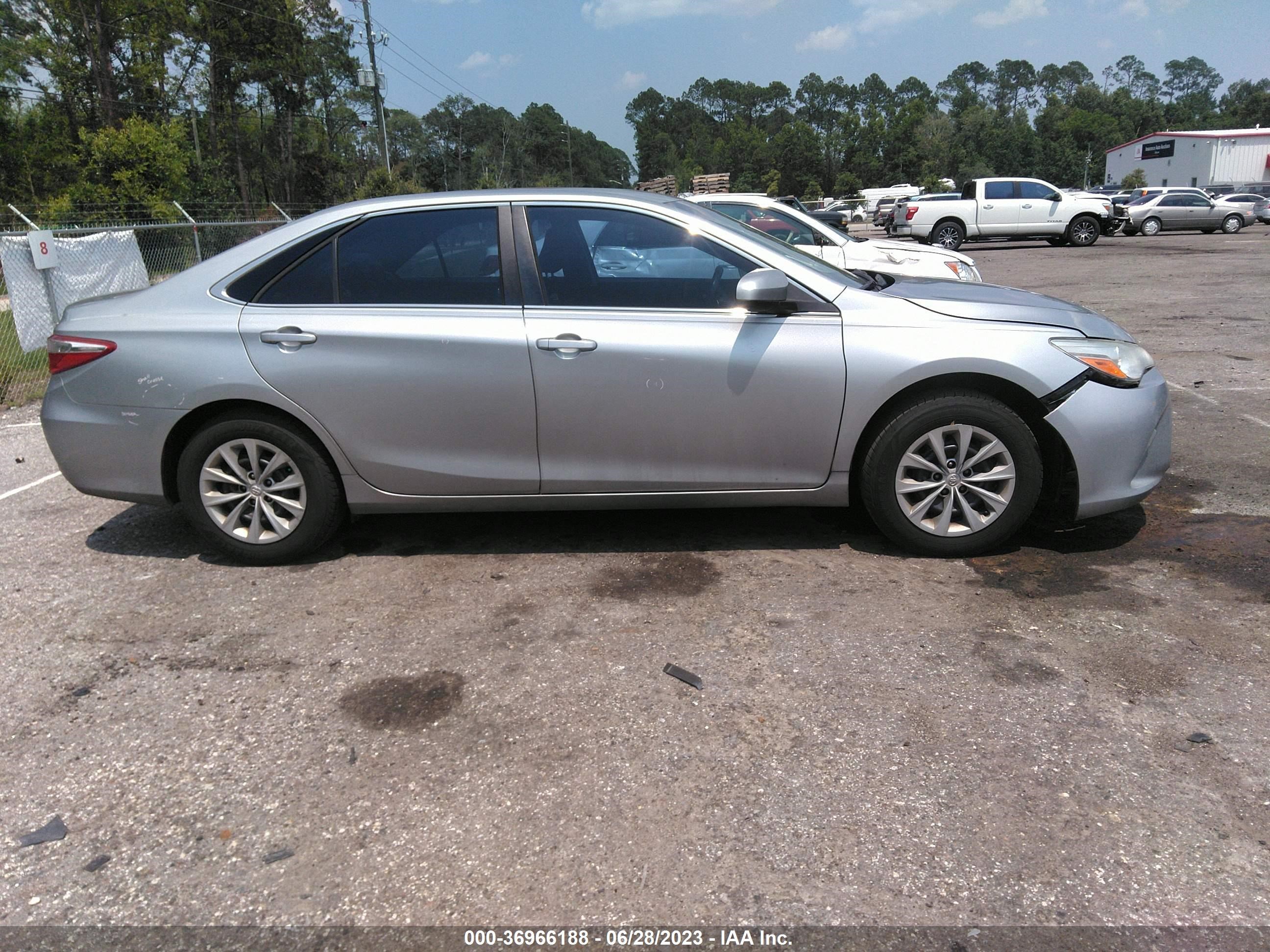 Photo 12 VIN: 4T1BF1FK0HU386991 - TOYOTA CAMRY 