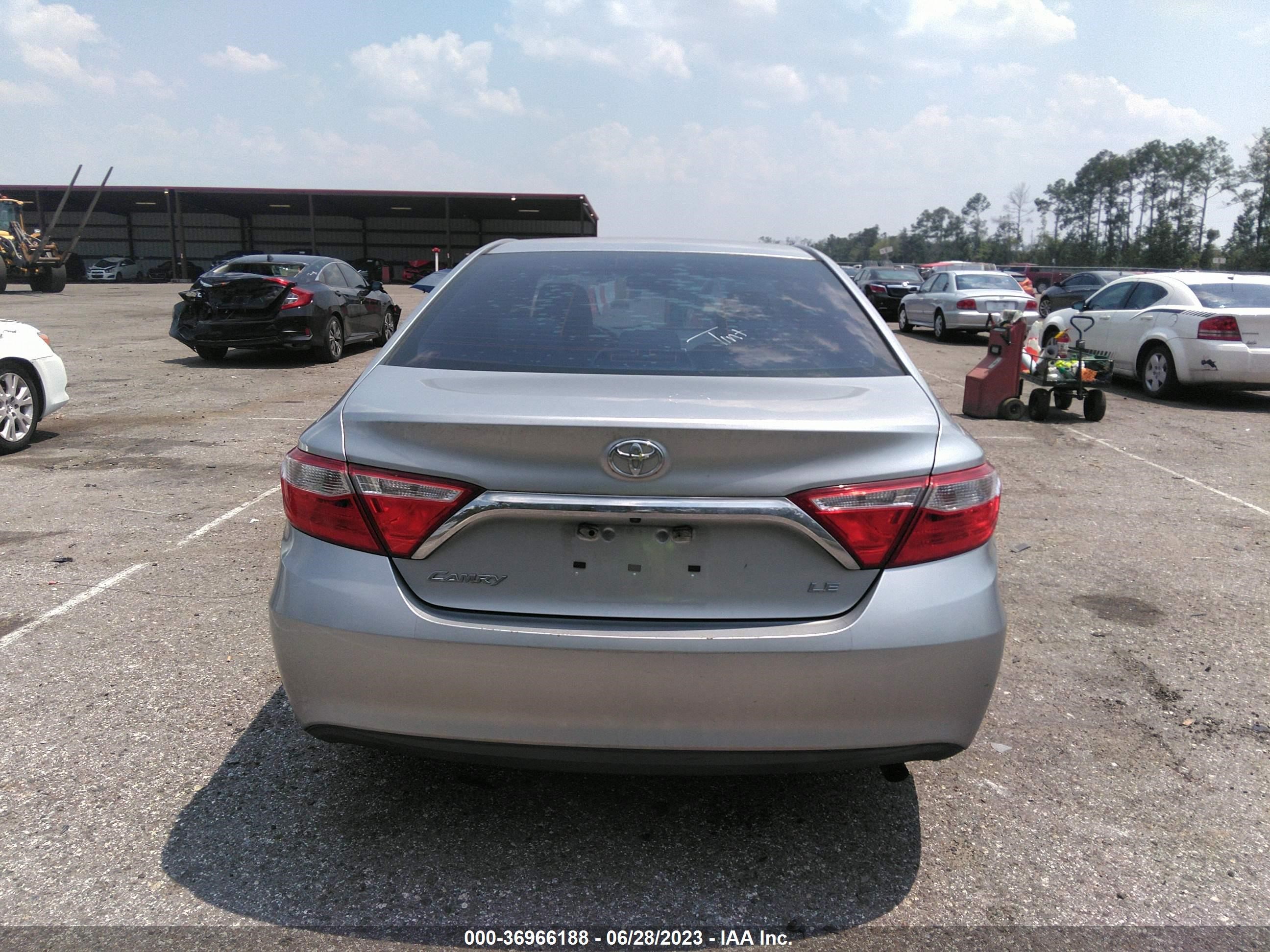 Photo 15 VIN: 4T1BF1FK0HU386991 - TOYOTA CAMRY 