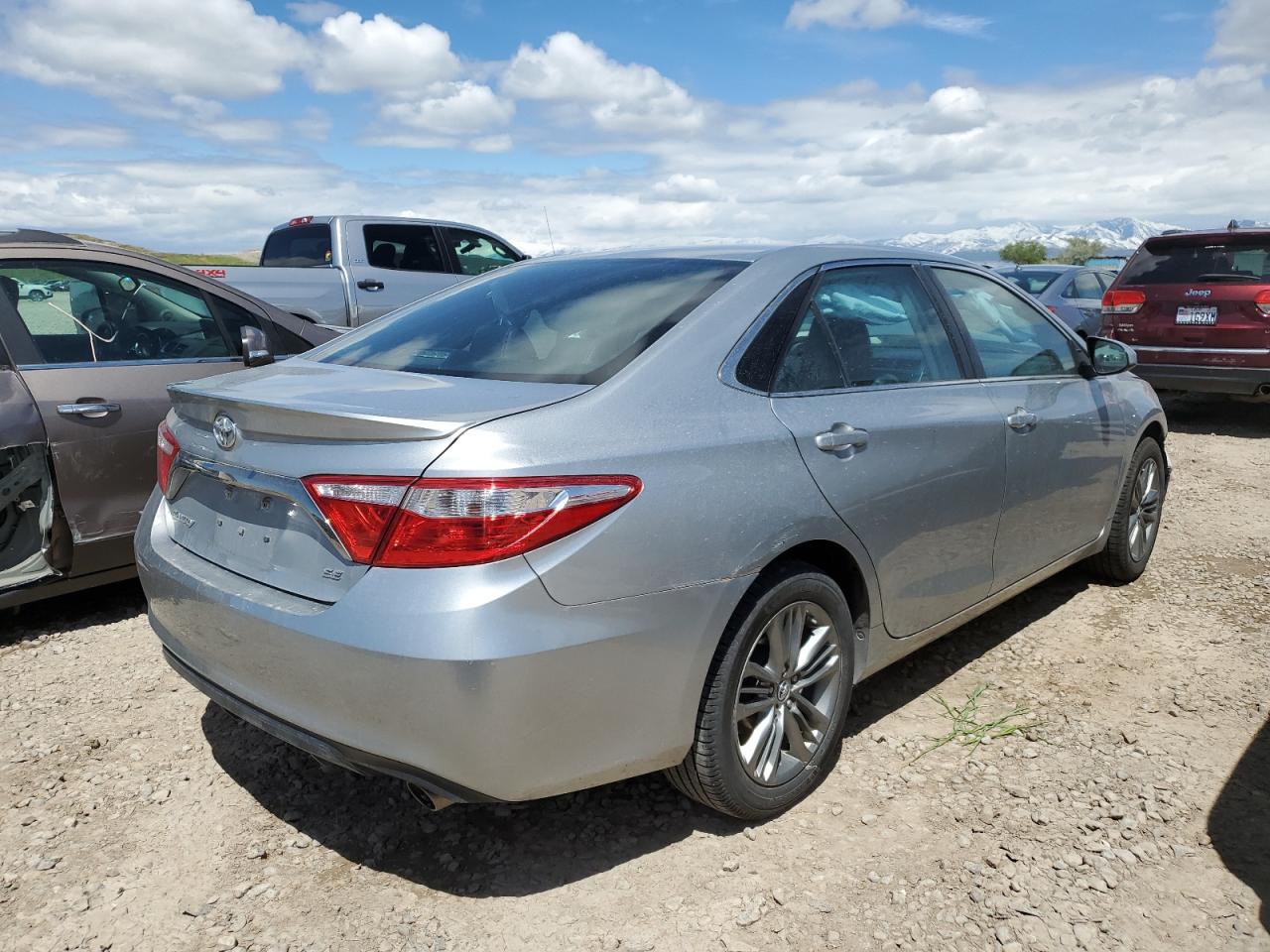 Photo 2 VIN: 4T1BF1FK0HU401568 - TOYOTA CAMRY 