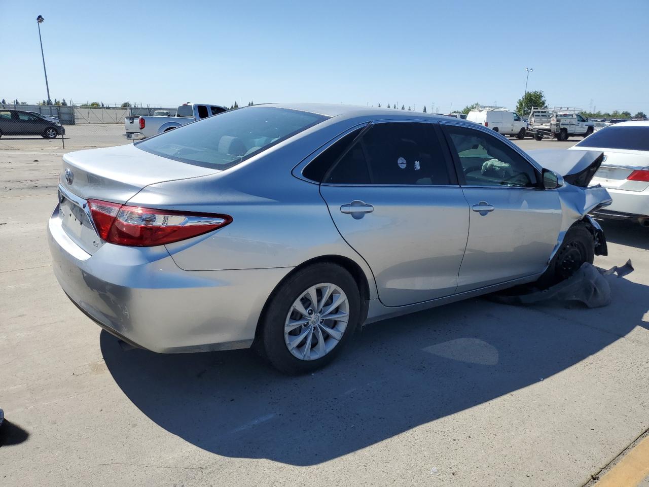 Photo 2 VIN: 4T1BF1FK0HU728259 - TOYOTA CAMRY 