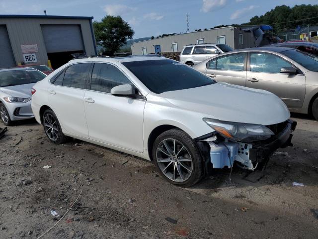 Photo 3 VIN: 4T1BF1FK0HU740928 - TOYOTA CAMRY LE 